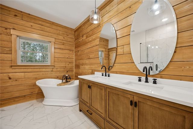 29 Standing Garden Lane, Folkston, GA 31537