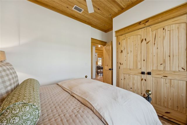 29 Standing Garden Lane, Folkston, GA 31537