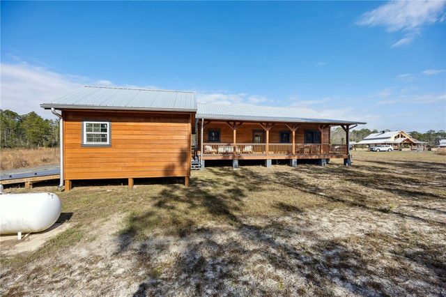 29 Standing Garden Lane, Folkston, GA 31537