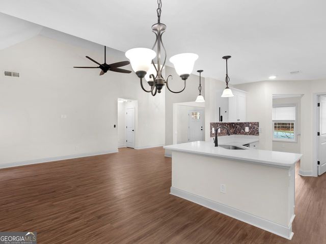 278 Cole Forest Boulevard, Barnesville, GA 30204