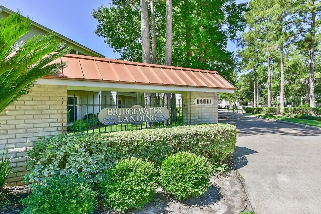14911 Wunderlich Drive 2302, Houston, TX 77069
