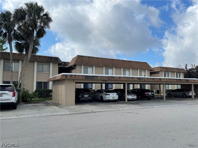 1739 Golf Club DR 6, North Fort Myers, FL 33903