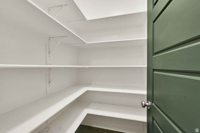 1341 W 650 S, Syracuse, UT 84075