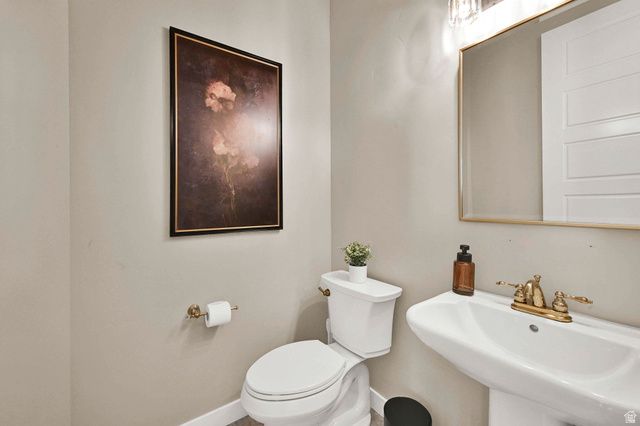 1341 W 650 S, Syracuse, UT 84075