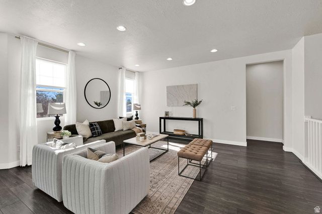 1341 W 650 S, Syracuse, UT 84075