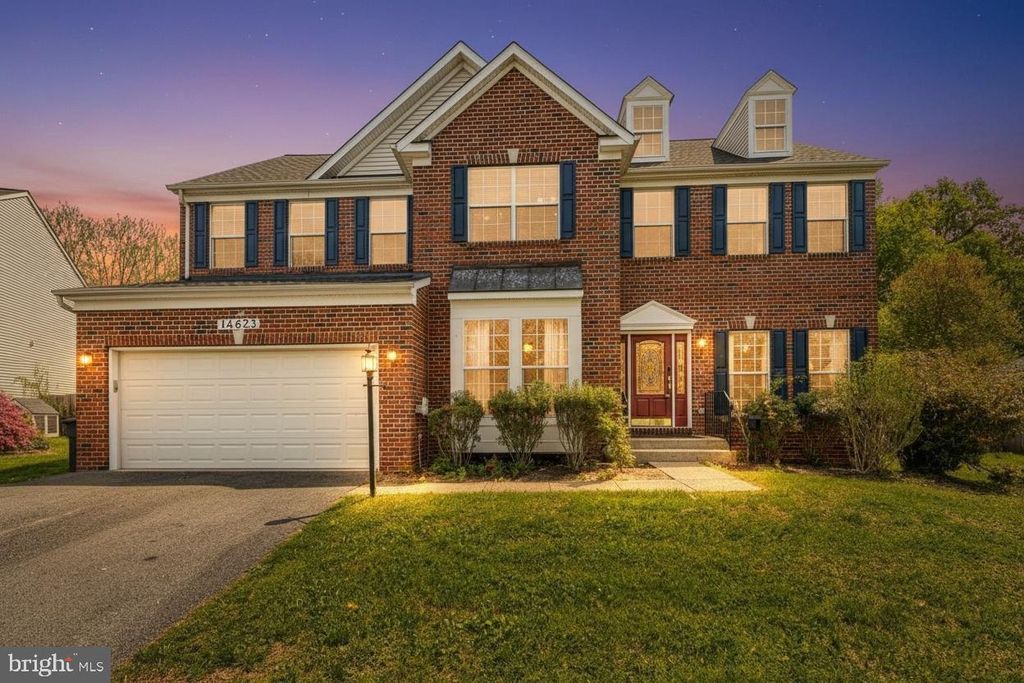 Image 3 of property listing at Address unavailable.