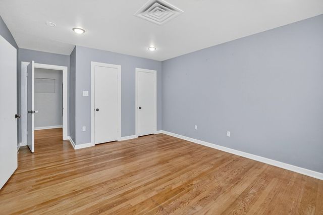 1212 Country Club Dr, Midland, TX 79701