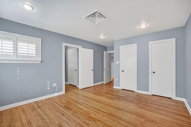 1212 Country Club Dr, Midland, TX 79701