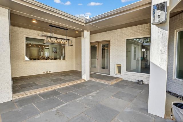 1212 Country Club Dr, Midland, TX 79701