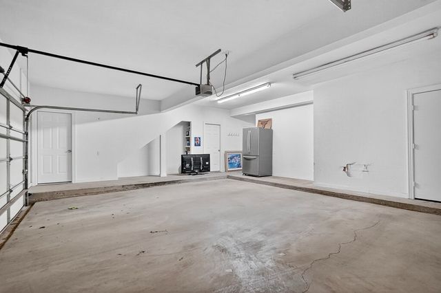 1212 Country Club Dr, Midland, TX 79701