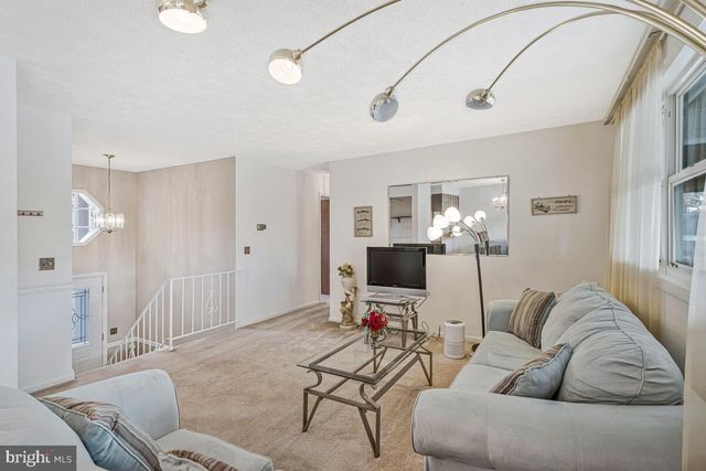 3925 SHAMROCK CT, Port Republic, MD 20676