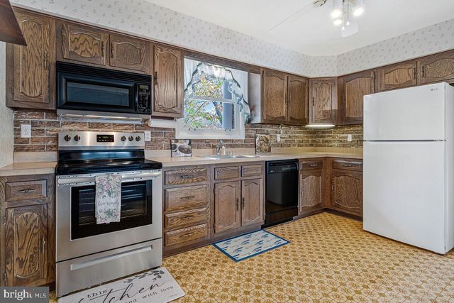 3925 SHAMROCK CT, Port Republic, MD 20676