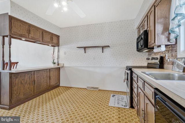 3925 SHAMROCK CT, Port Republic, MD 20676