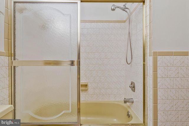 3925 SHAMROCK CT, Port Republic, MD 20676