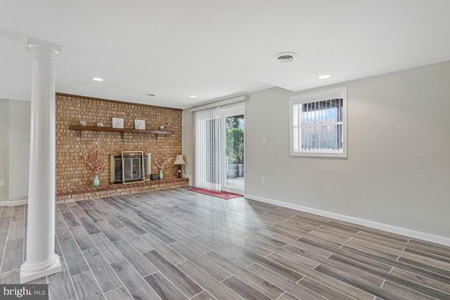 3925 SHAMROCK CT, Port Republic, MD 20676