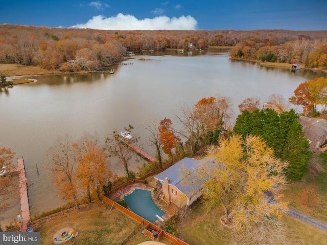 3925 SHAMROCK CT, Port Republic, MD 20676