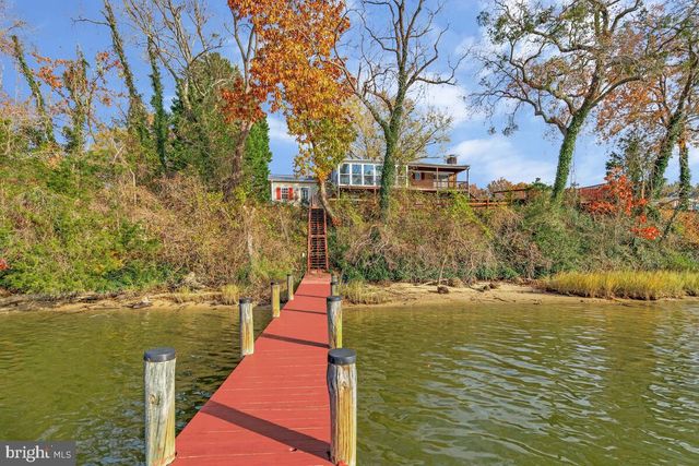 3925 SHAMROCK CT, Port Republic, MD 20676