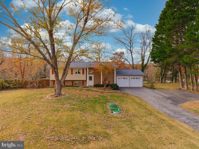 3925 SHAMROCK CT, Port Republic, MD 20676