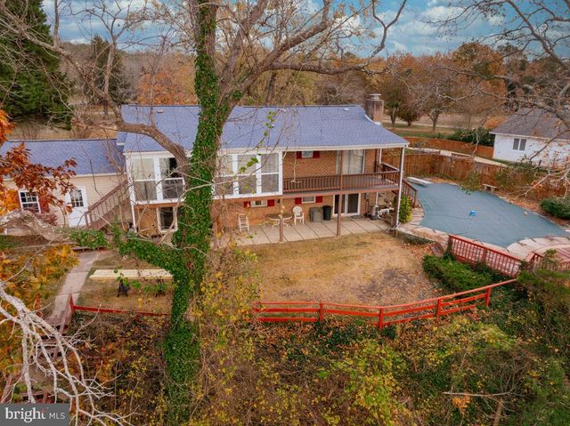 3925 SHAMROCK CT, Port Republic, MD 20676