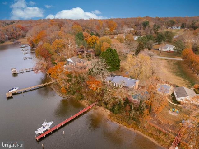 3925 SHAMROCK CT, Port Republic, MD 20676