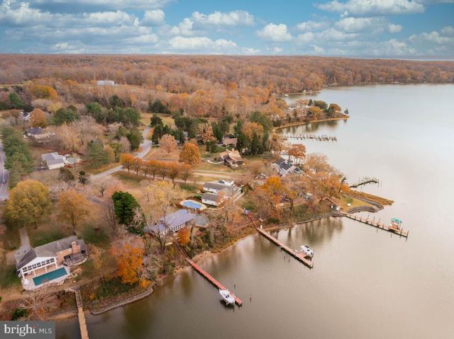 3925 SHAMROCK CT, Port Republic, MD 20676