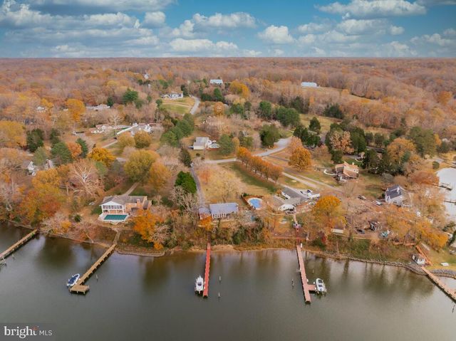 3925 SHAMROCK CT, Port Republic, MD 20676