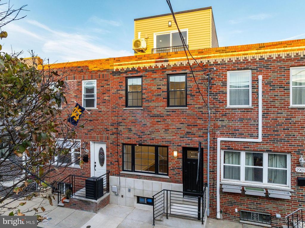 1905 S ALDER ST, PHILADELPHIA, PA 19148 — exterior