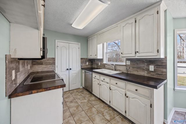 29771 Little Creek Road, Ardmore, AL 35739