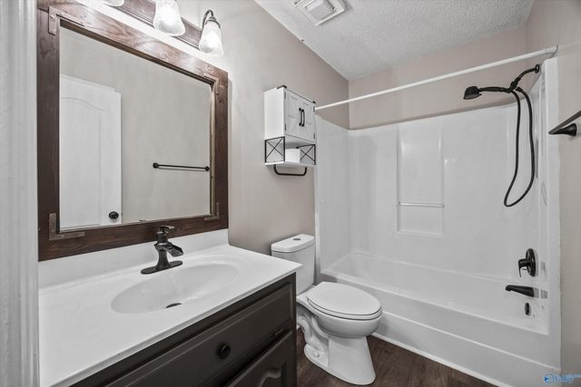 29771 Little Creek Road, Ardmore, AL 35739