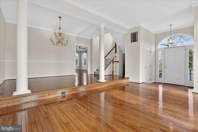 4184 GOVERNOR YEARDLEY LN, Fairfax, VA 22030