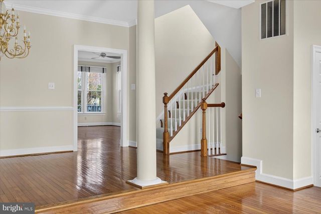 4184 GOVERNOR YEARDLEY LN, Fairfax, VA 22030