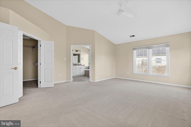 4184 GOVERNOR YEARDLEY LN, Fairfax, VA 22030