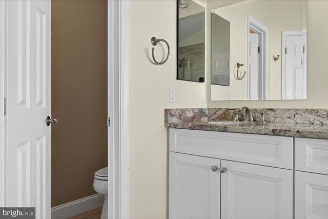 4184 GOVERNOR YEARDLEY LN, Fairfax, VA 22030