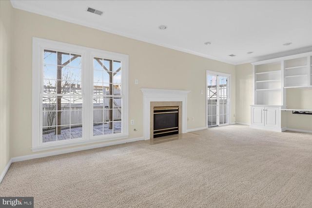 4184 GOVERNOR YEARDLEY LN, Fairfax, VA 22030