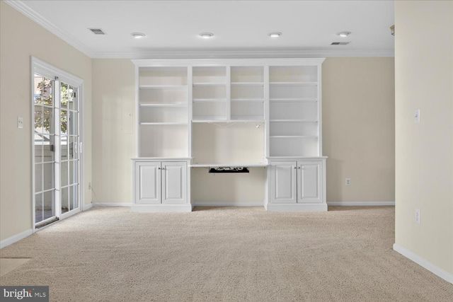 4184 GOVERNOR YEARDLEY LN, Fairfax, VA 22030