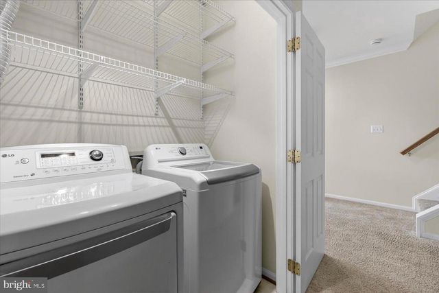 4184 GOVERNOR YEARDLEY LN, Fairfax, VA 22030