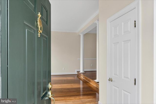 4184 GOVERNOR YEARDLEY LN, Fairfax, VA 22030