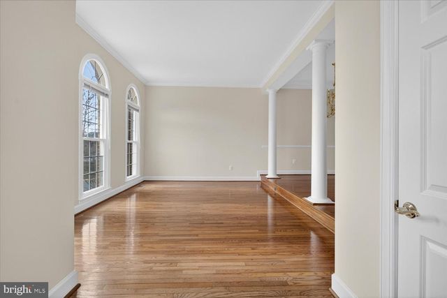 4184 GOVERNOR YEARDLEY LN, Fairfax, VA 22030