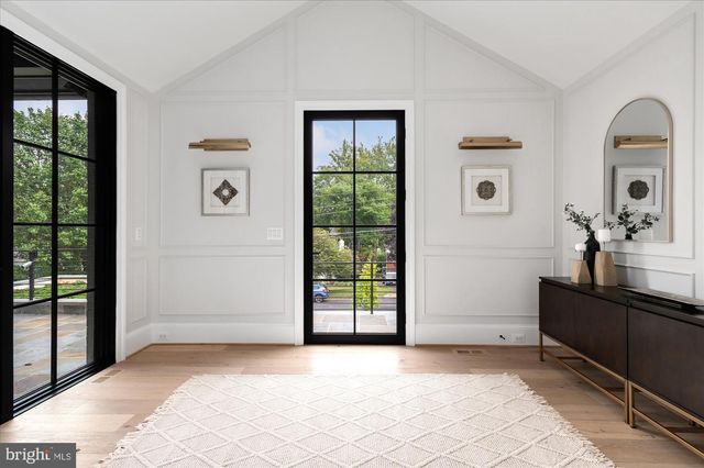 1446 COLA DR, Mclean, VA 22101