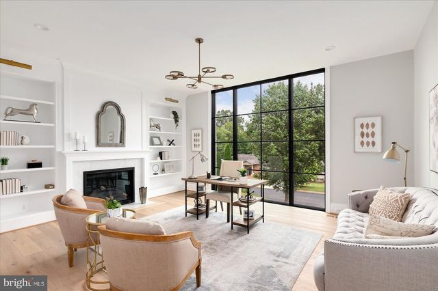 1446 COLA DR, Mclean, VA 22101