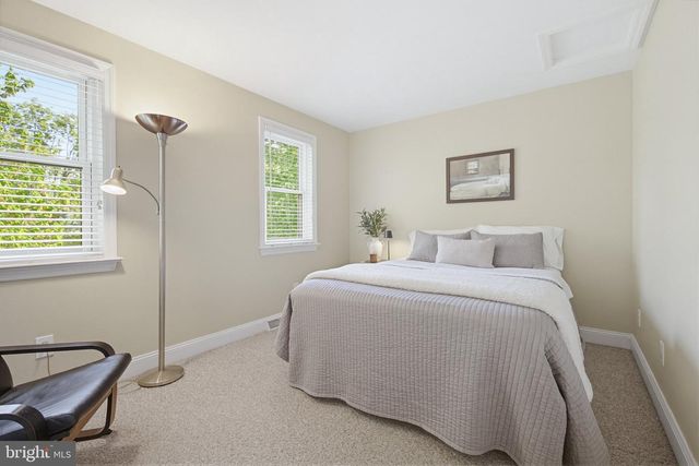918 JADE AVE, Lancaster, PA 17601