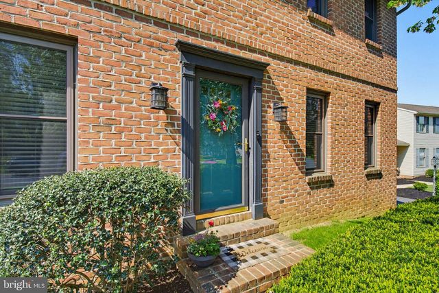918 JADE AVE, Lancaster, PA 17601