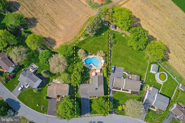 918 JADE AVE, Lancaster, PA 17601