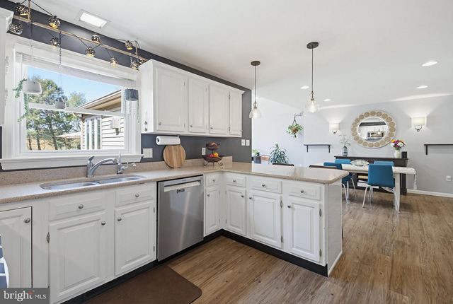 918 JADE AVE, Lancaster, PA 17601