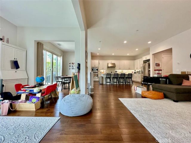 108 Cordial, Irvine, CA 92620
