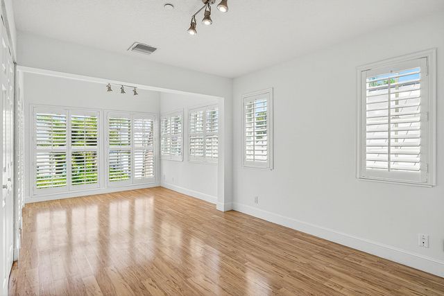 130 JUPITER KEY Road, Jupiter, FL 33477