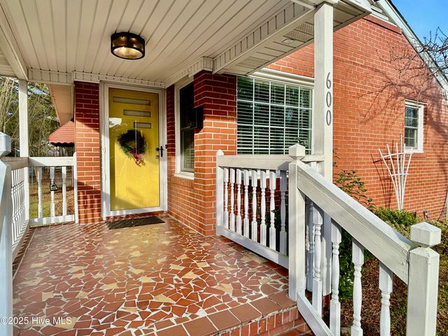 600 Church Street, Scotland Neck, NC 27874