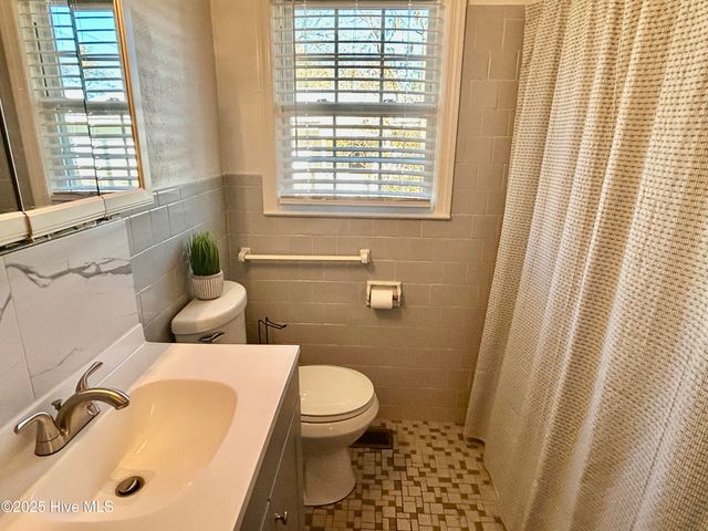 600 Church Street, Scotland Neck, NC 27874