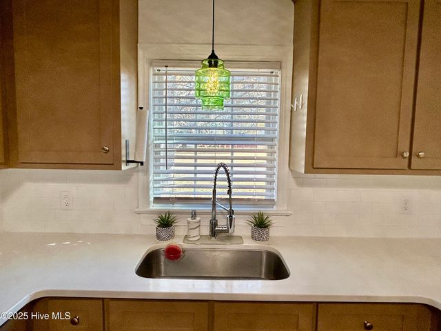 600 Church Street, Scotland Neck, NC 27874