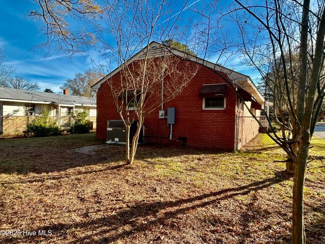 600 Church Street, Scotland Neck, NC 27874